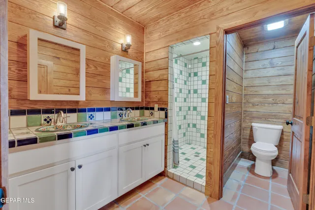 $5,750,000 | 2 Scenic Ridge Road South, Alpine, TX 79830