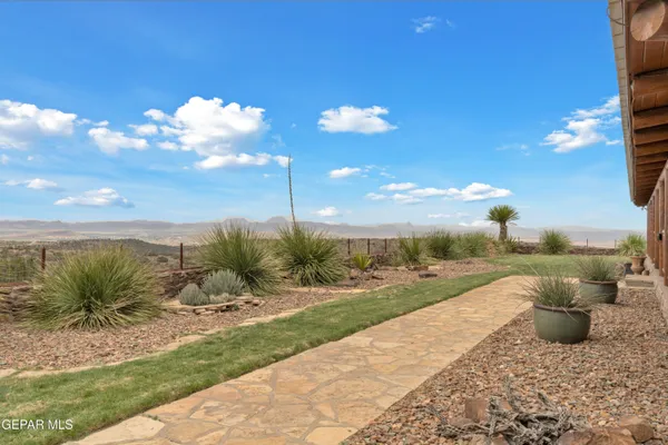 $5,750,000 | 2 Scenic Ridge Road South, Alpine, TX 79830