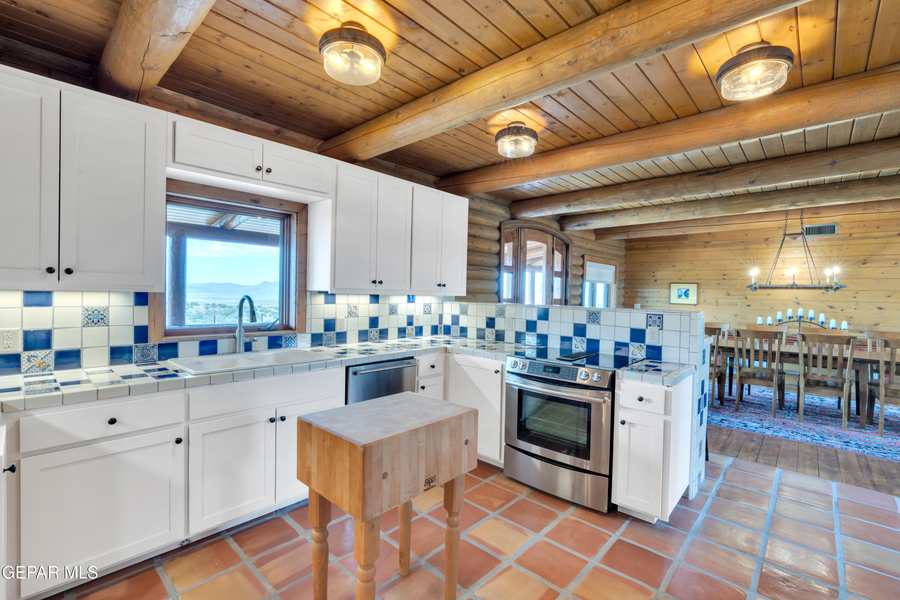 2 Scenic Ridge Road South Alpine, TX 79830 - Photo 7 of 57 3 (6)