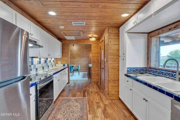 $5,750,000 | 2 Scenic Ridge Road South, Alpine, TX 79830