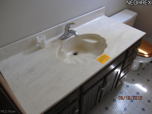 9581 West Ridge Road Elyria, OH 44035 - Photo 8 of 9 Gallery Image 8