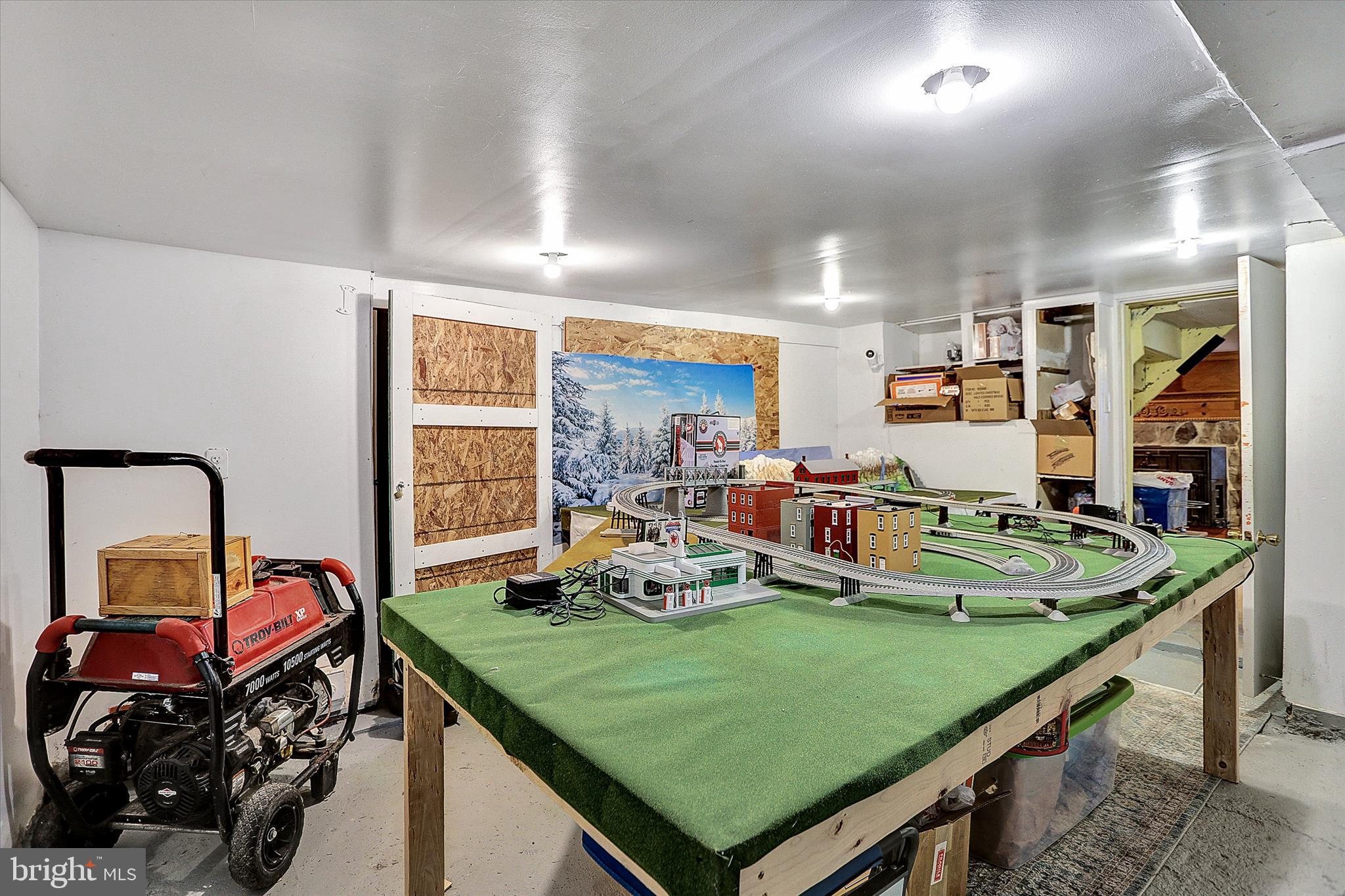 122 Shippensburg Road Newburg, PA 17240 - Photo 38 of 76 a room with pool table and windows