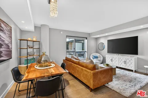 $12,500 | 1755 Ocean Avenue, Unit 702, Santa Monica, CA 90401