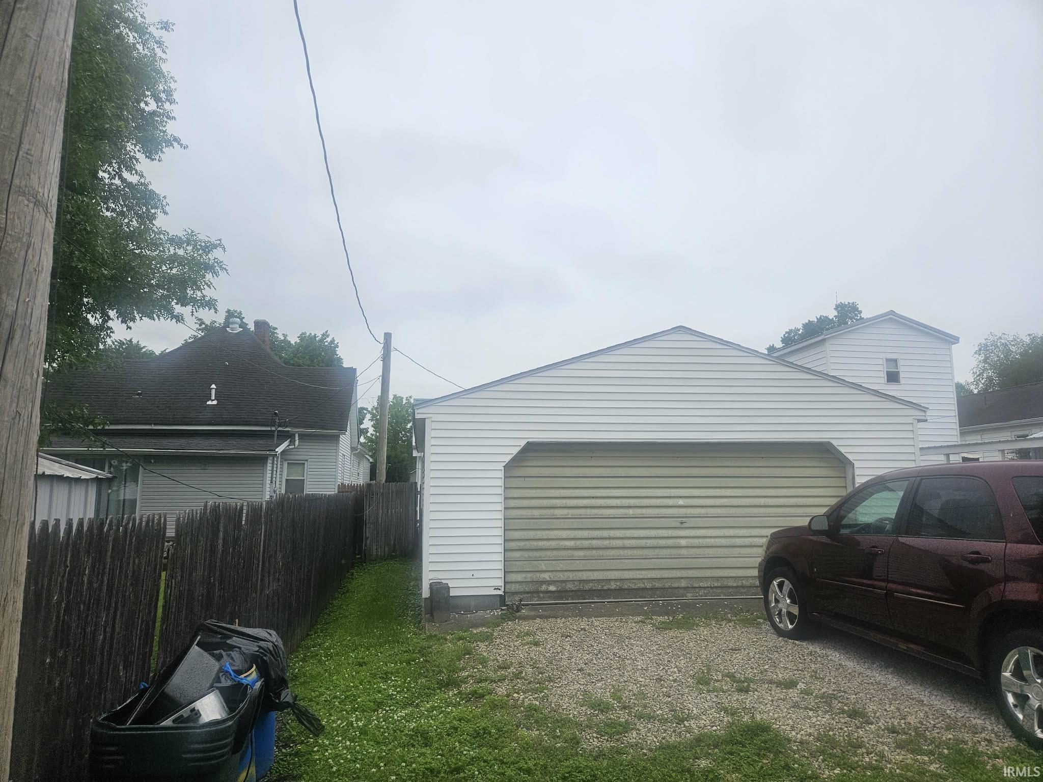 313 Southeast 7th Street Washington, IN 47501 - Photo 5 of 16