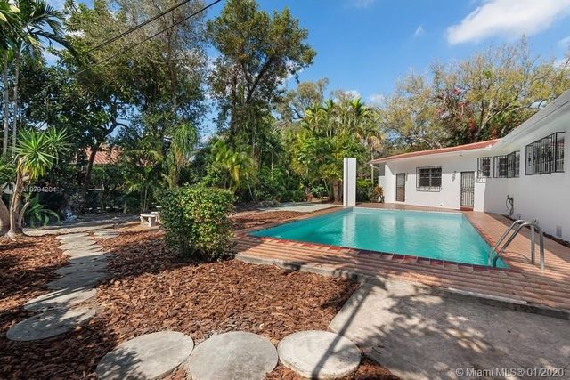 $1,040,000 | 6200 Leonardo Street, Coral Gables, FL 33146