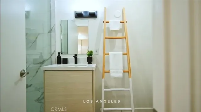 $1,080,000 | 1245 North New Hampshire Avenue, Unit 9, Los Angeles, CA 90029