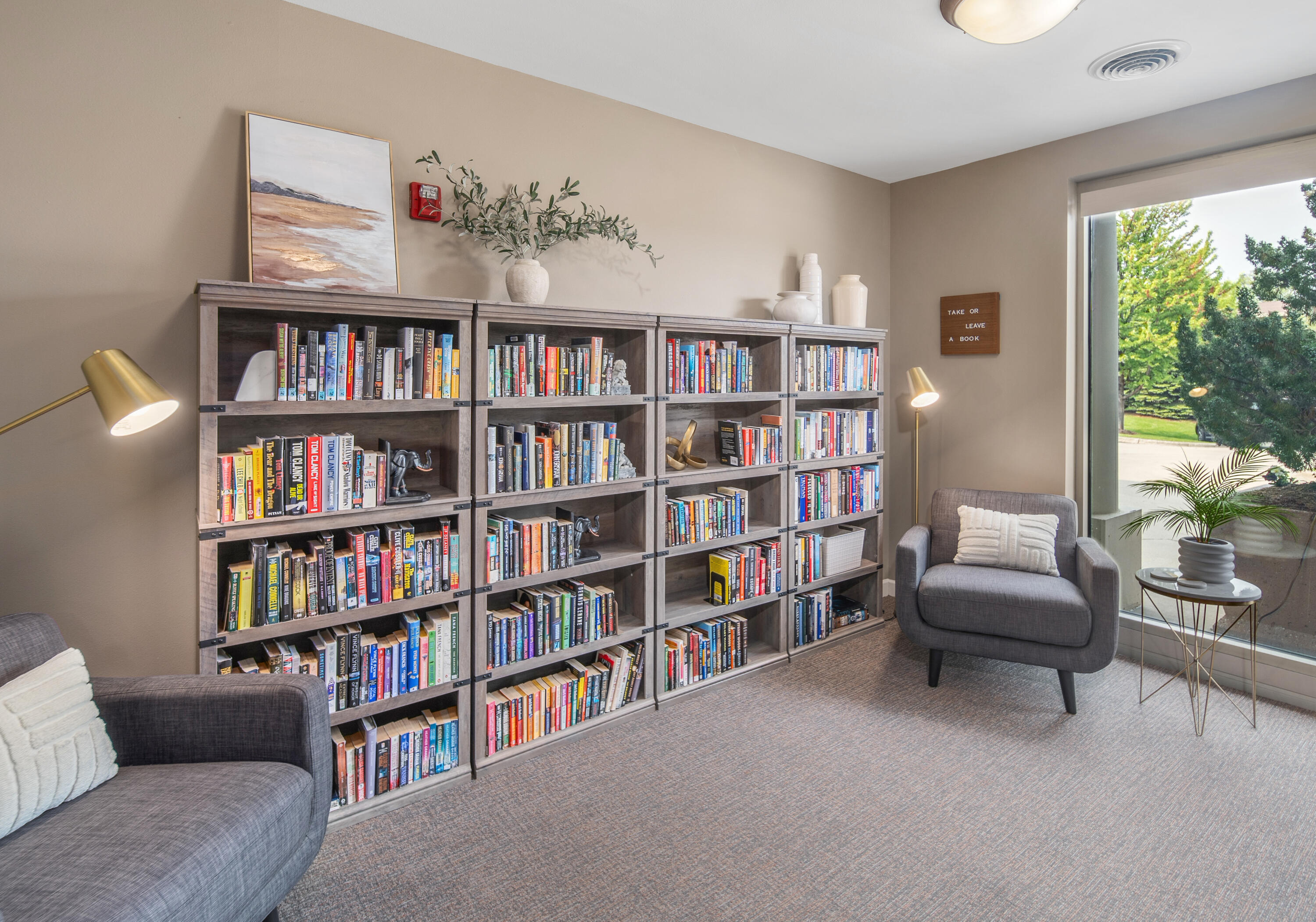 4100 South Lake Drive, Unit 201 St. Francis, WI 53235 - Photo 13 of 38 8. Library