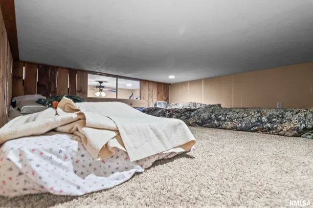 $850,000 | 13599 Woodland Drive, Athens, IL 62613