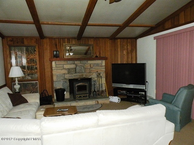 382 Ridge Road Pocono Lake, PA 18347 - Photo 3 of 12 Living Room