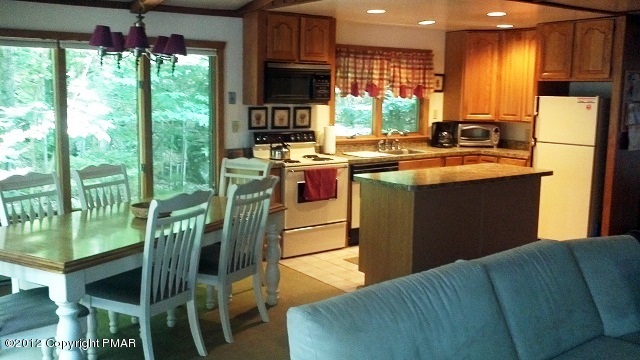 382 Ridge Road Pocono Lake, PA 18347 - Photo 5 of 12 Dining Area Kitchen View