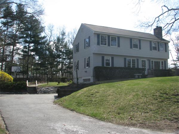 7 Elm Road Westford, MA 01886 - Photo 3 of 30 Gallery Image 3
