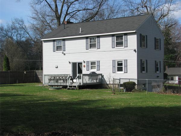 7 Elm Road Westford, MA 01886 - Photo 4 of 30 Gallery Image 4