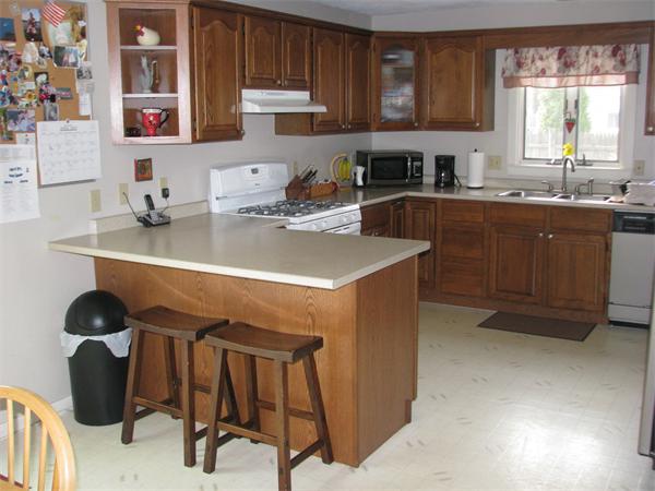 7 Elm Road Westford, MA 01886 - Photo 8 of 30 Gallery Image 8