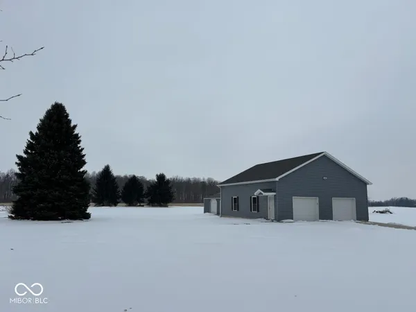 $445,000 | 4201 West Co Road 400 South, Muncie, IN 47302
