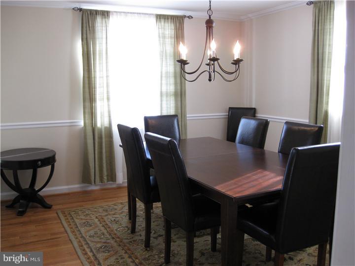 2636 Wendy Road Havertown, PA 19083 - Photo 7 of 23