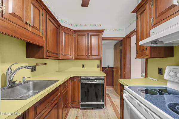 $259,900 | Undisclosed Address, Adams, MA 01220