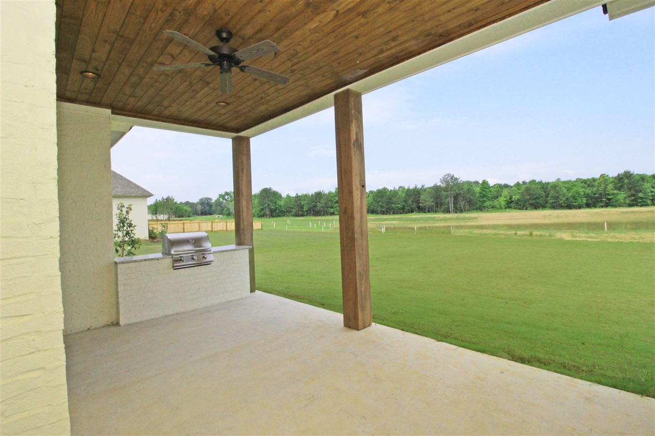207 South Woodcreek Road Madison, MS 39110 - Photo 49 of 50 Photo 49
