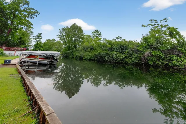 $995,000 | 60757 Beechwood Lane, Cassopolis, MI 49031