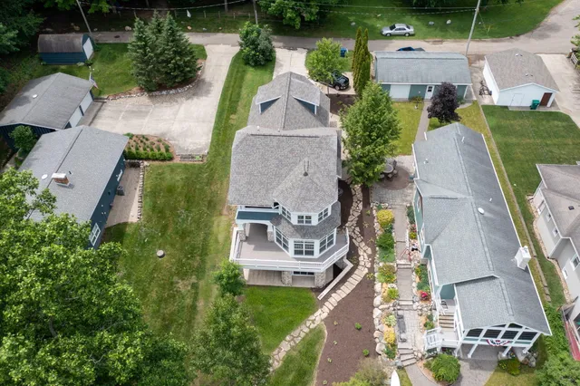 $995,000 | 60757 Beechwood Lane, Cassopolis, MI 49031