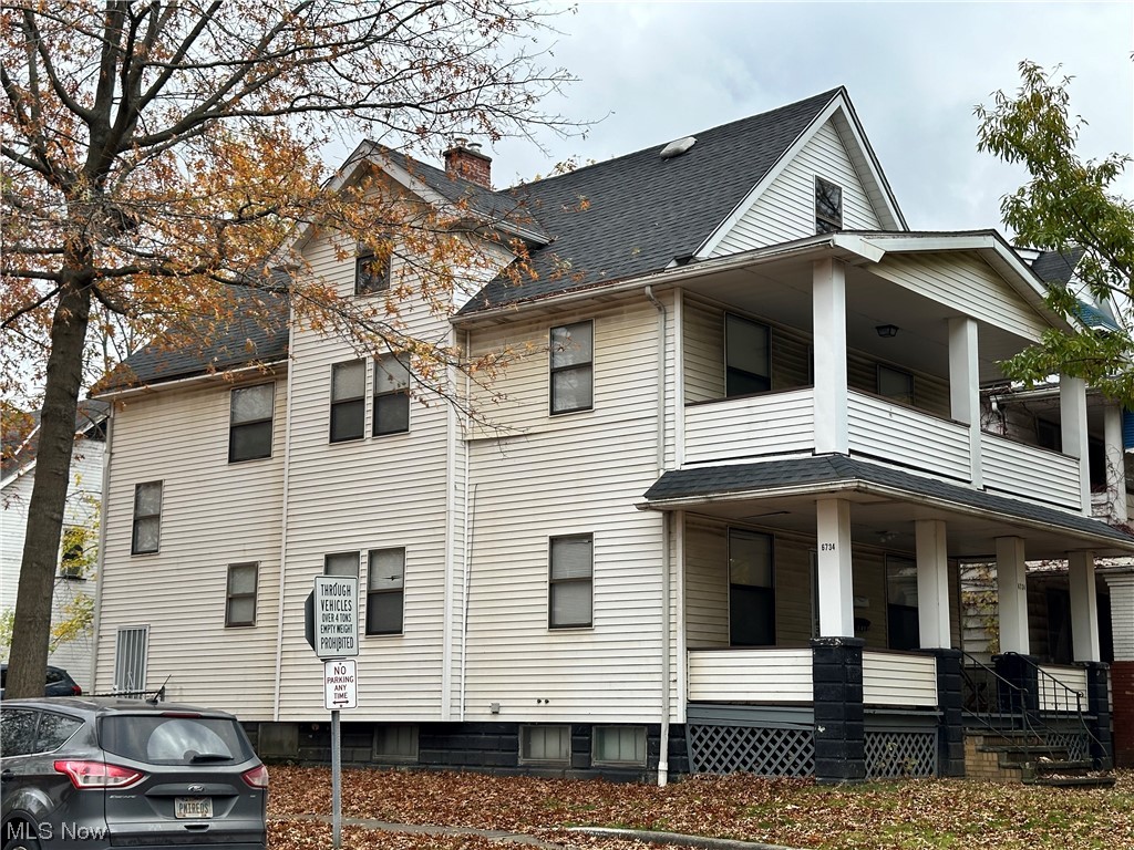 6734 Ottawa Road Cleveland, OH 44105 - Photo 29 of 31 View of front of house with a balcony