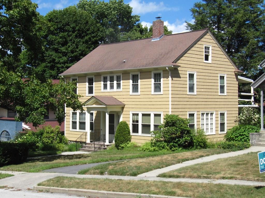 5 Kenilworth Road Worcester, MA 01602 - Photo 1 of 36 Gallery Image 1