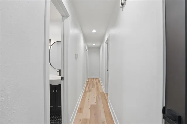 $440,000 | 527 Lancelot Drive, Liberty, MO 64068