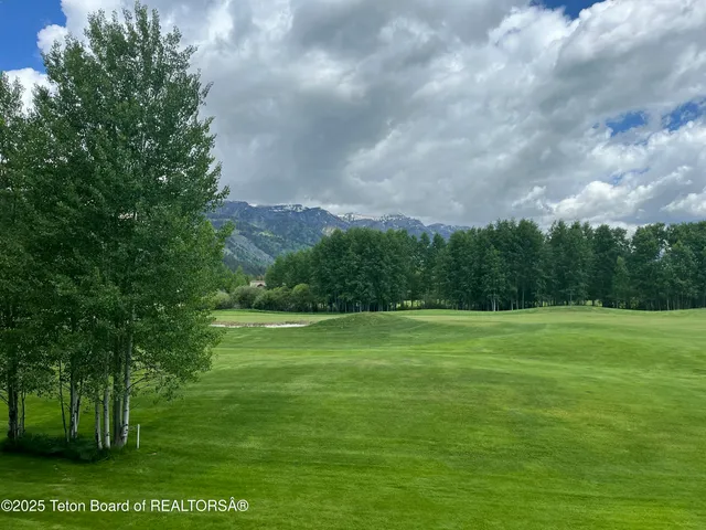 $5,500,000 | 3065 Mountain Maple Lane, Wilson, WY 83014