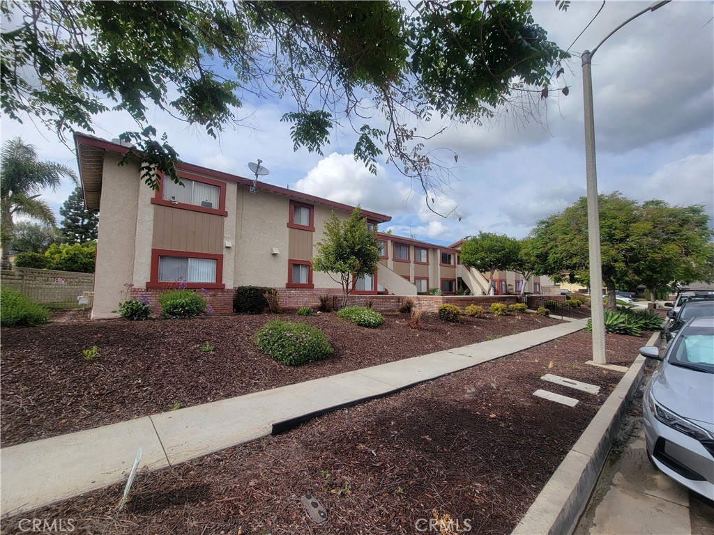 8210 Rancheria Drive, Unit 8 Rancho Cucamonga, CA 91730 - Photo 2 of 21