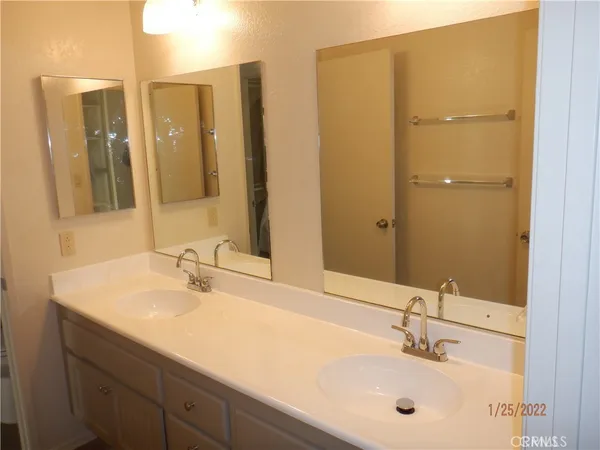 $3,195 | 8210 Rancheria Drive, Unit 8, Rancho Cucamonga, CA 91730