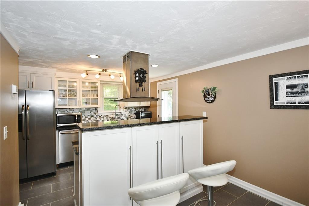 211 McMurray Road Pittsburgh, PA 15241 - Photo 3 of 24 Gallery Image 3