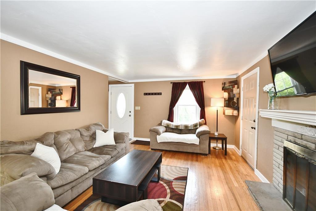 211 McMurray Road Pittsburgh, PA 15241 - Photo 10 of 24 Gallery Image 10