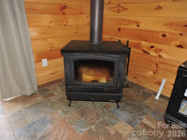 $699,500 | 103 Chucks Lane, Bakersville, NC 28705