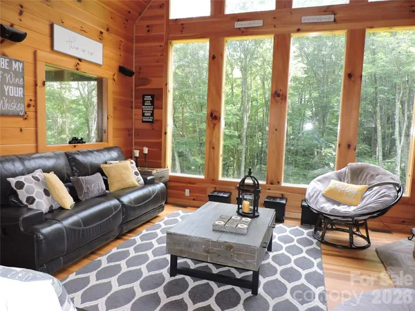 $699,500 | 103 Chucks Lane, Bakersville, NC 28705