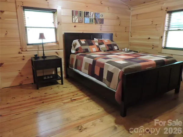 $699,500 | 103 Chucks Lane, Bakersville, NC 28705