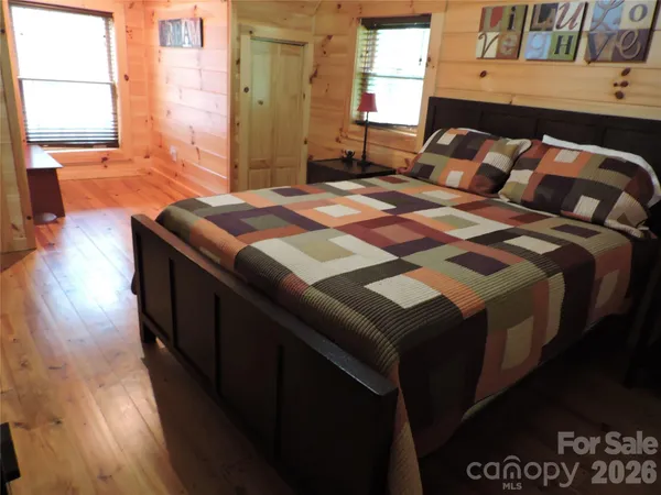 $699,500 | 103 Chucks Lane, Bakersville, NC 28705