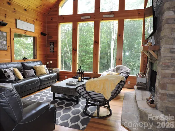 $699,500 | 103 Chucks Lane, Bakersville, NC 28705