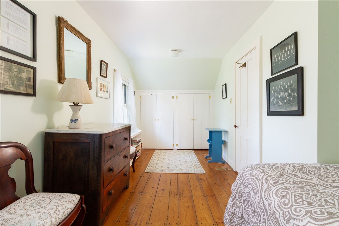 883 Cooneymus Road Block Island, RI 02807 - Photo 26 of 46