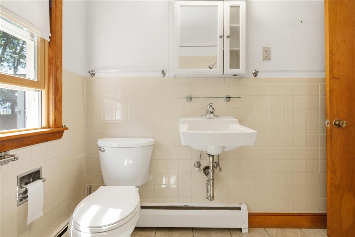 25 Abby Road Windham, ME 04062 - Photo 22 of 63 28-04_Bathroom 04