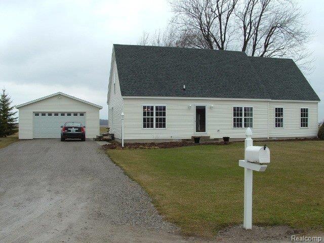 4101 Graf Road Caro, MI 48723 - Photo 1 of 16 Graf (2)