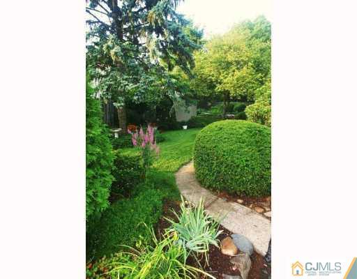 3 Indiana Road Somerset, NJ 08873 - Photo 2 of 9