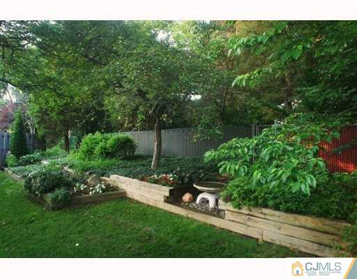 3 Indiana Road Somerset, NJ 08873 - Photo 3 of 9