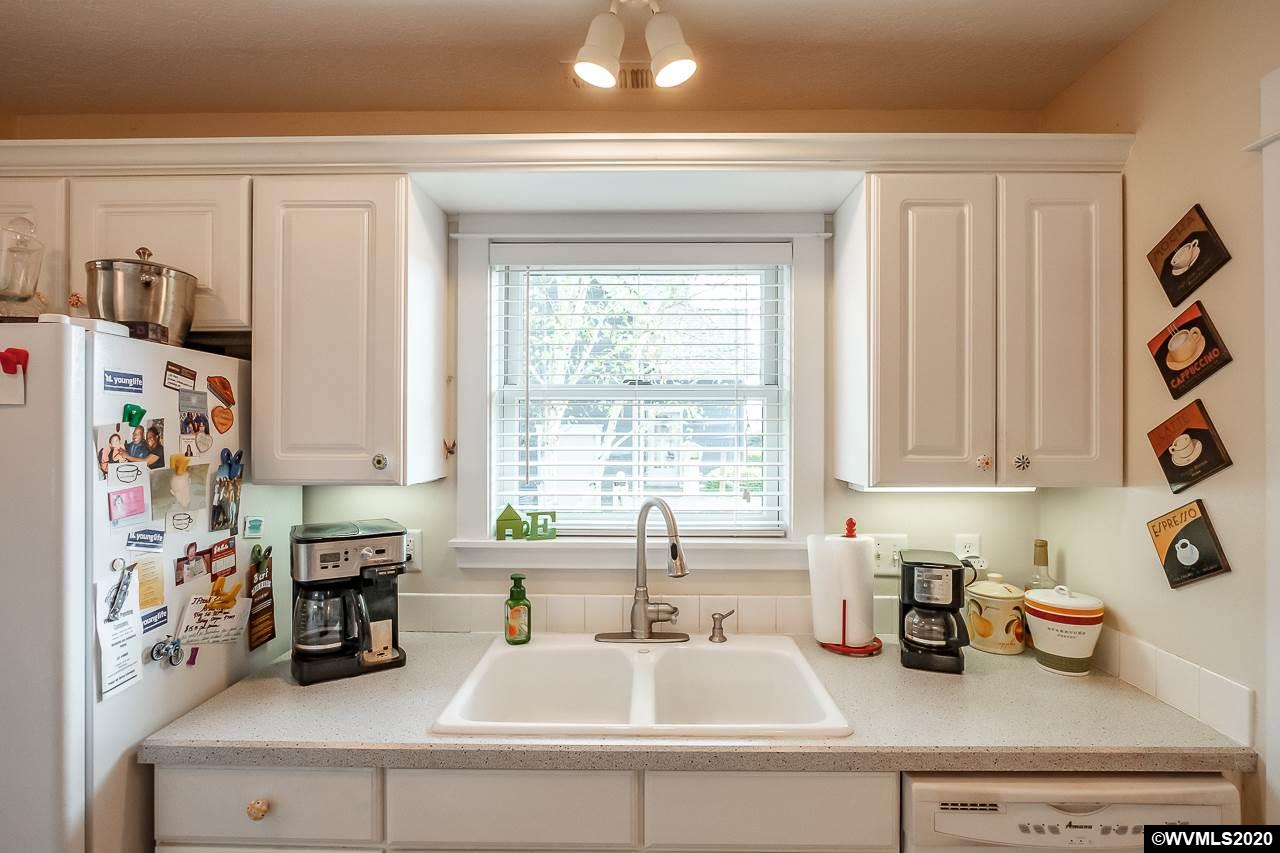 566 Edwards Road South Monmouth, OR 97361 - Photo 23 of 42