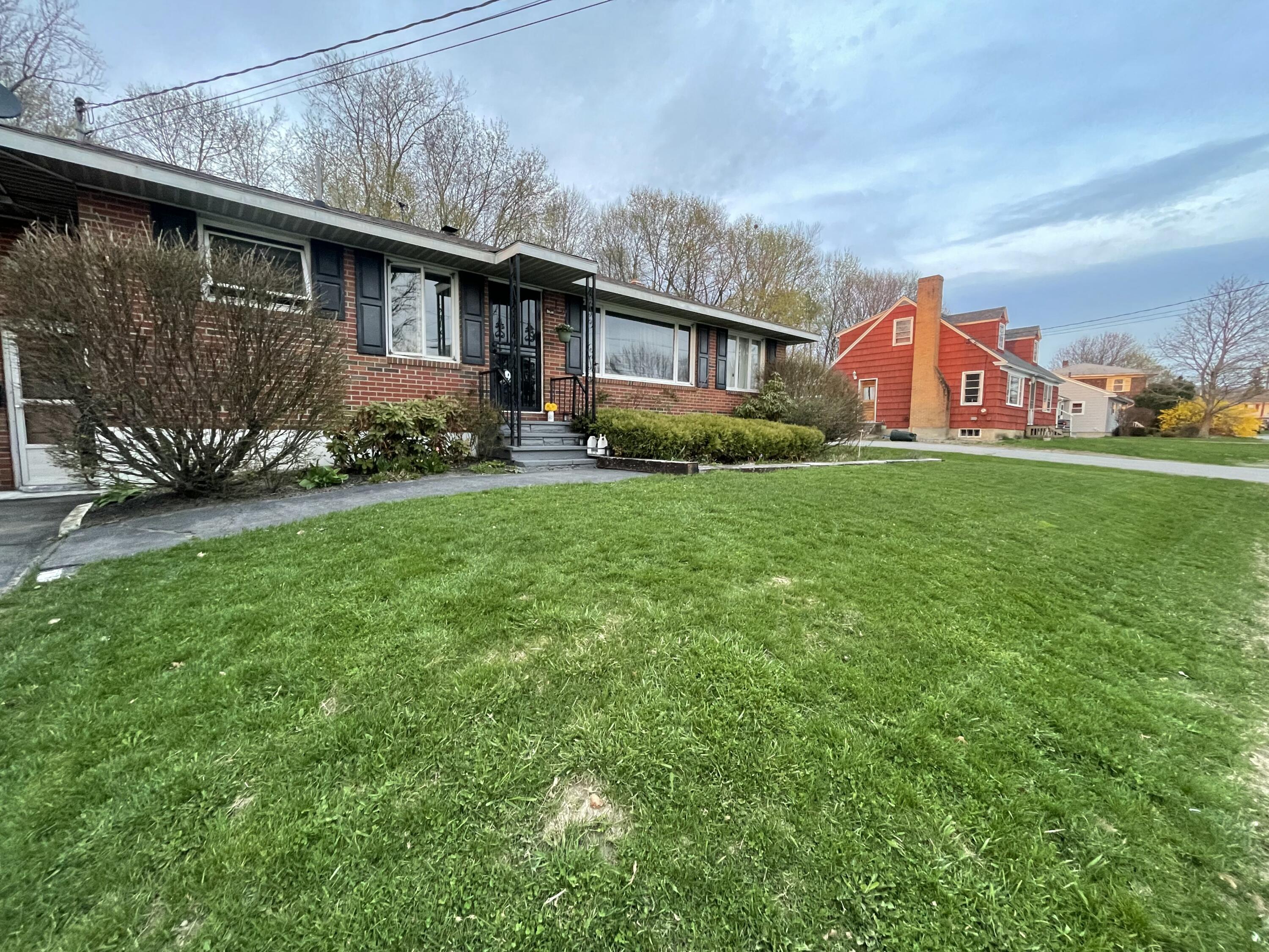 6 Victor Terrace Winslow, ME 04901 - Photo 2 of 62 IMG_5676