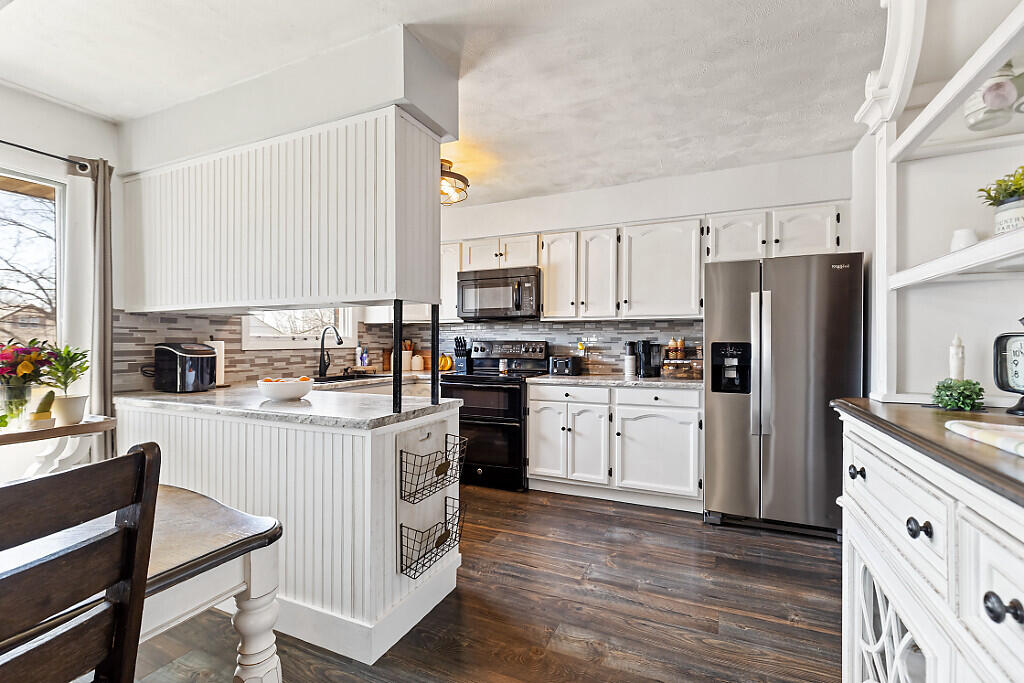 6 Victor Terrace Winslow, ME 04901 - Photo 21 of 62 18_BP5A2151_DxO_mls