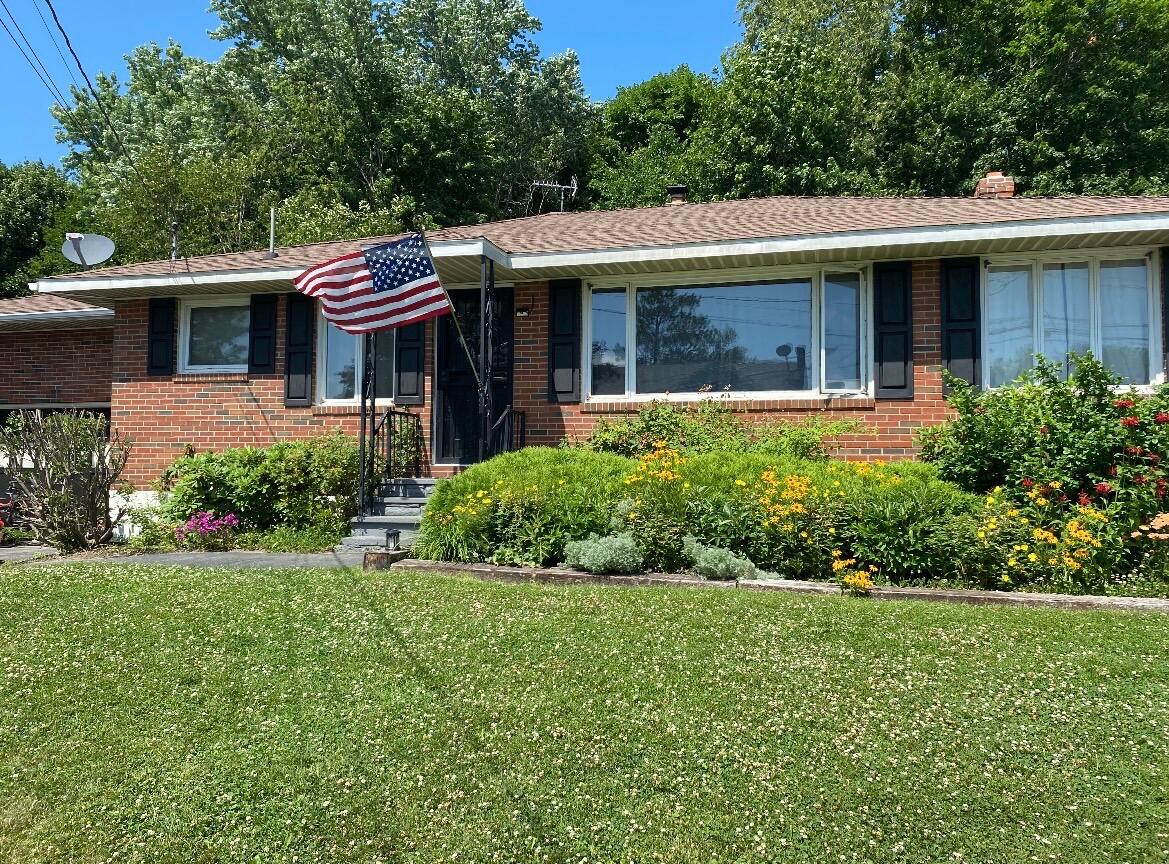 6 Victor Terrace Winslow, ME 04901 - Photo 4 of 62 IMG_4954