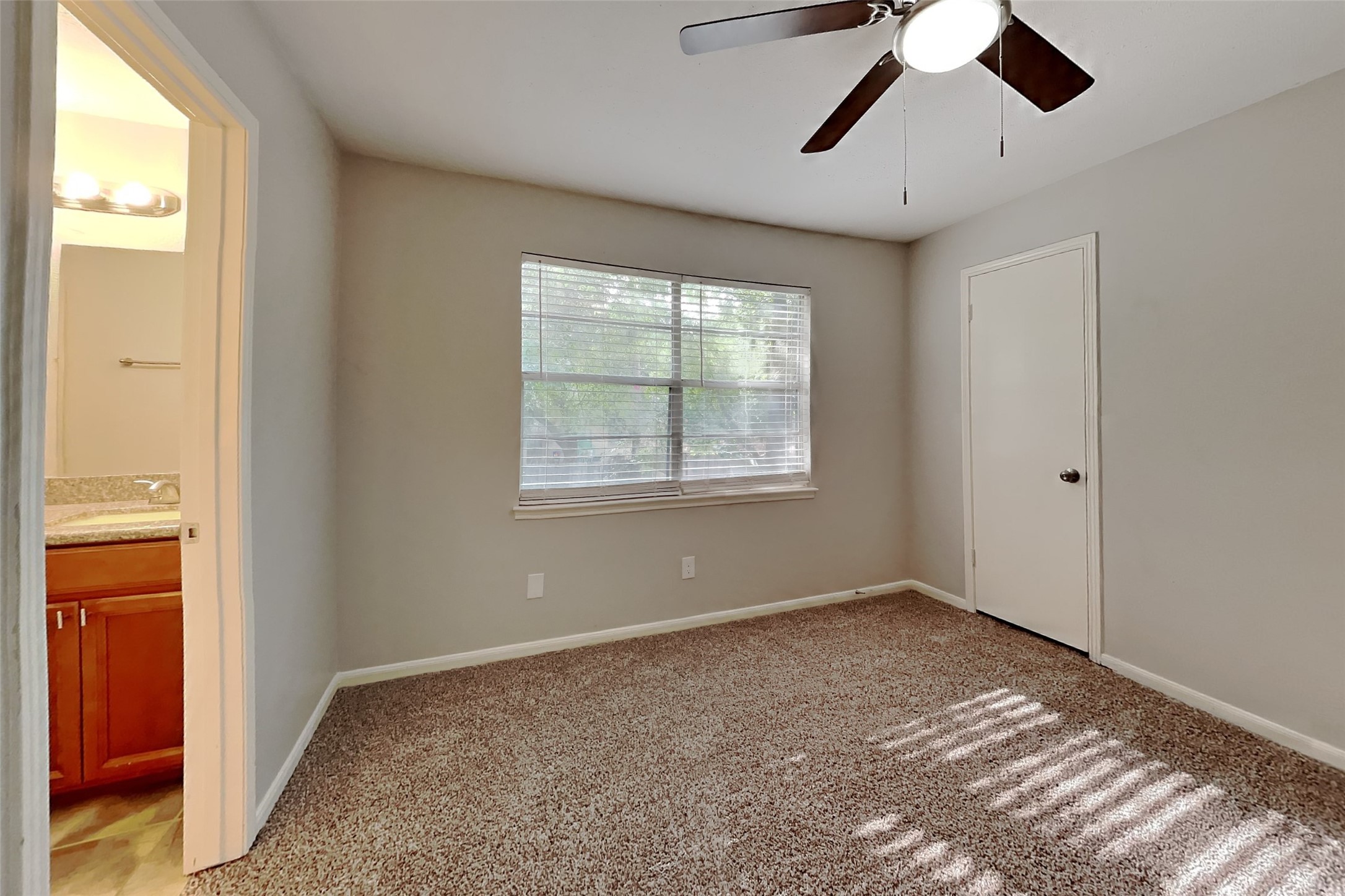 14922 Spring Lake Drive Houston, TX 77070 - Photo 12 of 20