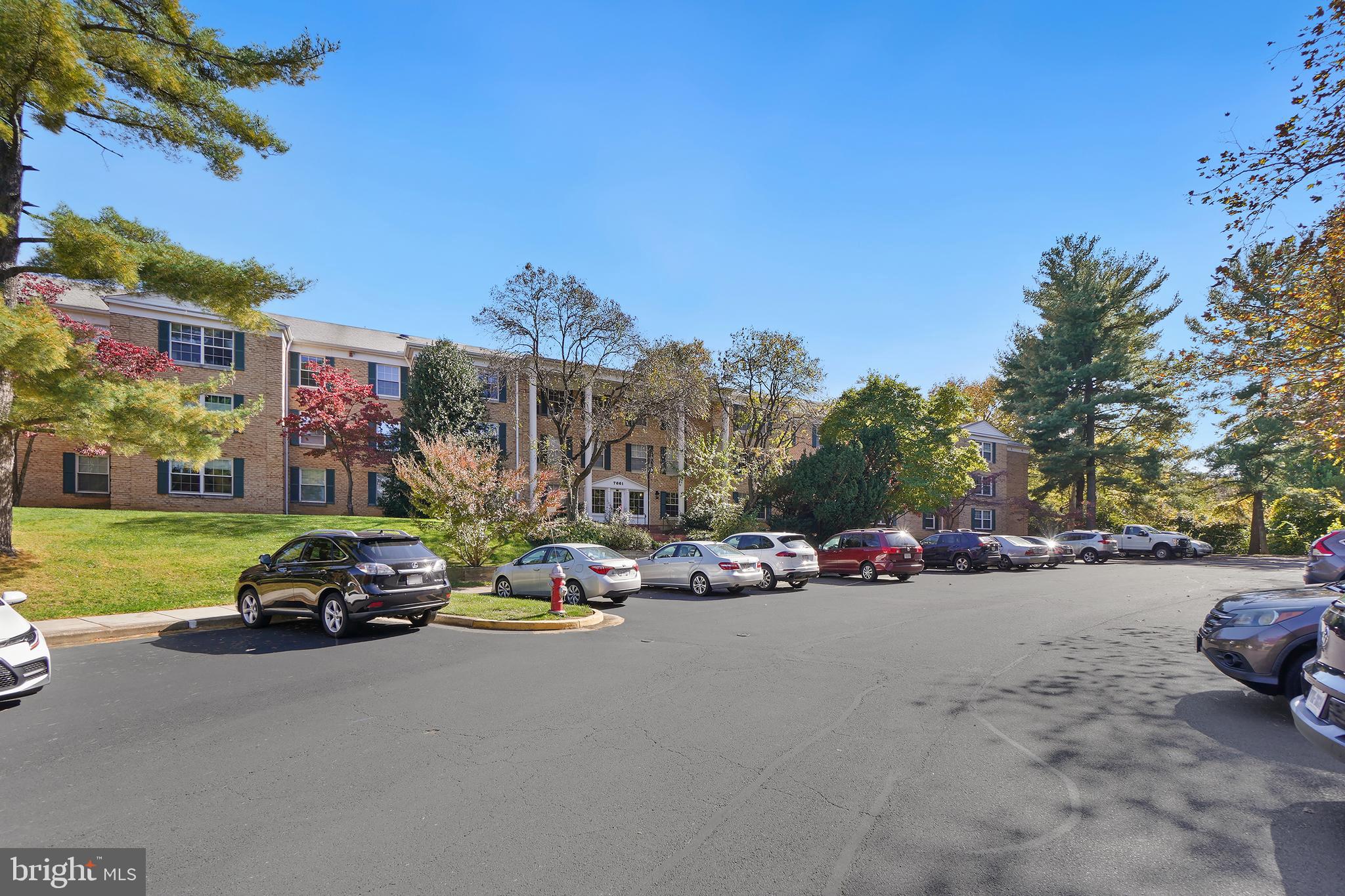 7661 Provincial Drive, Unit 112 McLean, VA 22102 - Photo 24 of 36 a car parked in front of a house