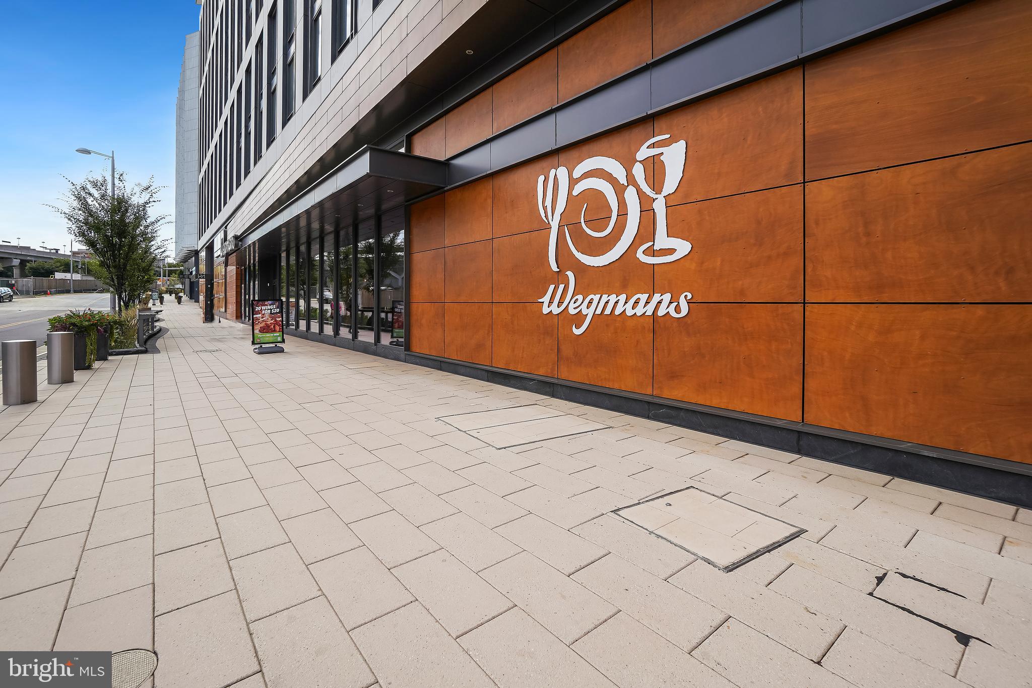 7661 Provincial Drive, Unit 112 McLean, VA 22102 - Photo 35 of 36 a view of a street with an umbrella