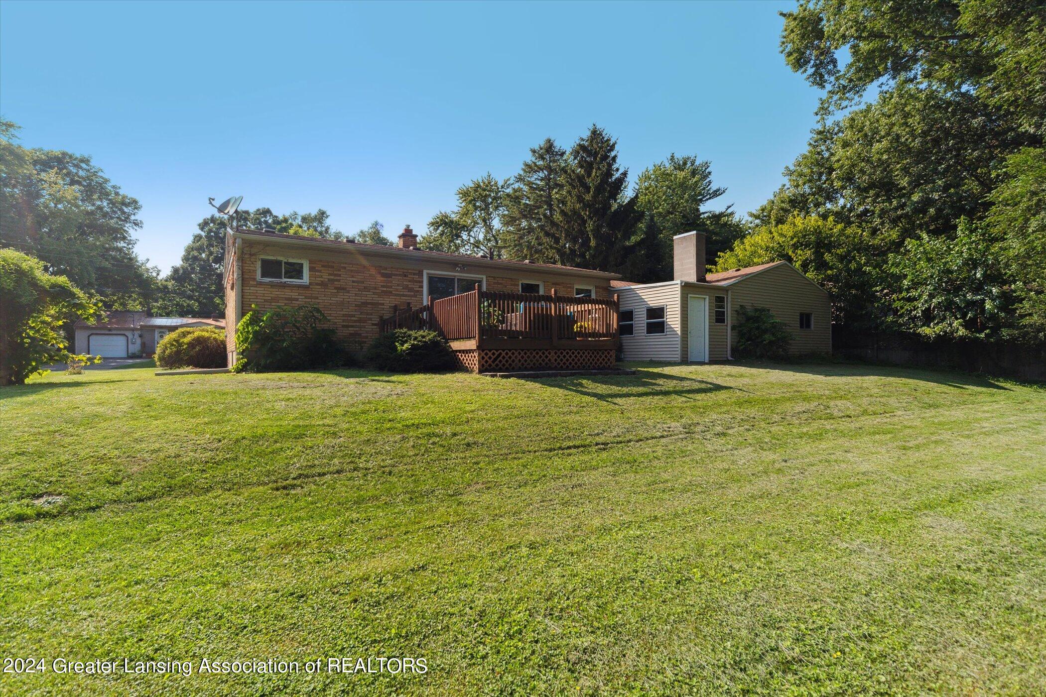 5642 Hallendale Road Haslett, MI 48840 - Photo 46 of 49 46-5642-Hallendale-Rd-Haslett-MI-48840-W