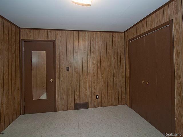 5899 Mabley Hill Road Fenton, MI 48430 - Photo 13 of 32
